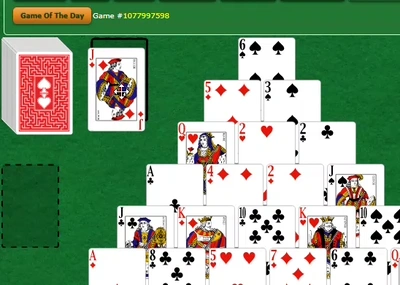 Pyramid Solitaire by GreenFelt Spielszene